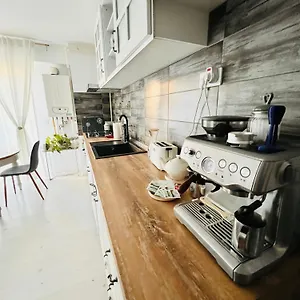 Appartamento The Airport Loft, Otopeni
